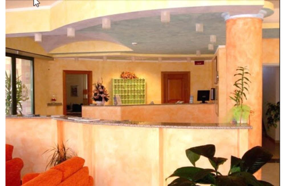 Hotel Baia Marina Orosei Exterior foto