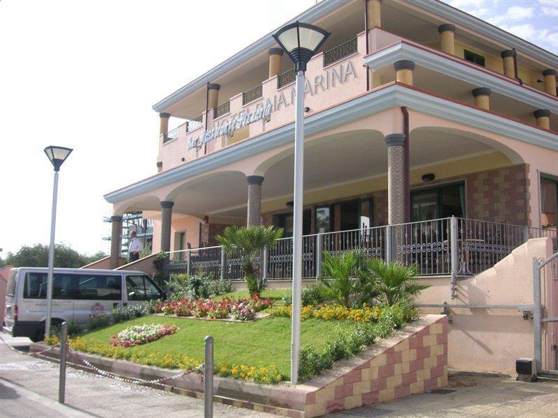 Hotel Baia Marina Orosei Exterior foto